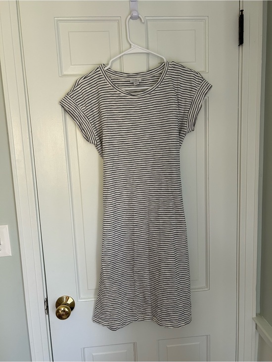 J. Crew Dresses & Skirts - J. Crew Black & White Striped Midi Tee Dress